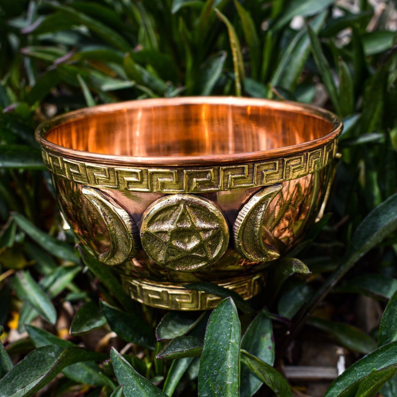 Pentacle & Moons Offering Bowl - Copper